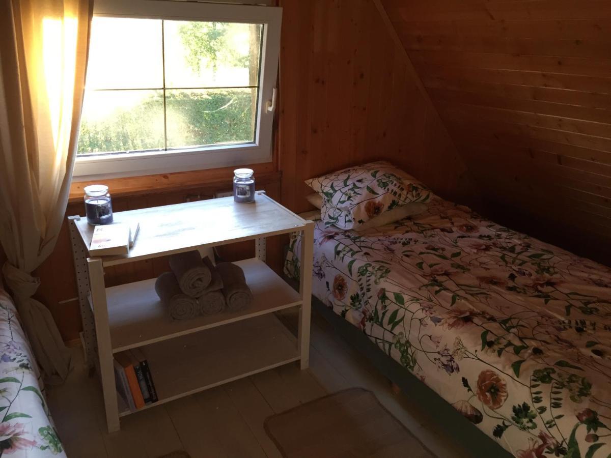 Domek Nad Jeziorem Otalzyno Pomieczyno 외부 사진